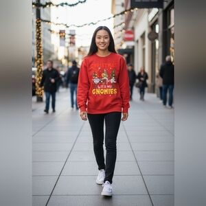 Red Christmas With My Gnomies Holiday Festive Sweatshirt Womens Medium